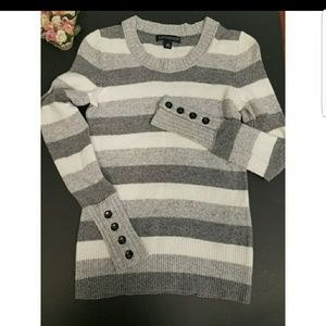 Banana Republic cashmere blend sweater